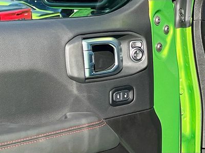 2026 Jeep Gladiator — photo 16 view