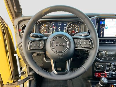 2026 Jeep Gladiator - Photo 11