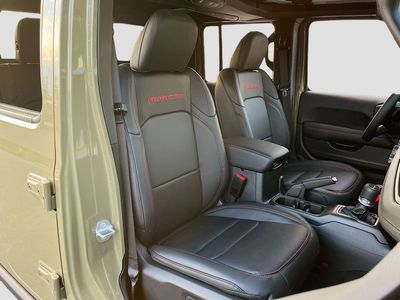 2026 Jeep Gladiator - Photo 27