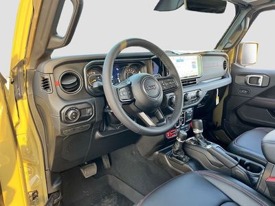 2026 Jeep Gladiator - Photo 9