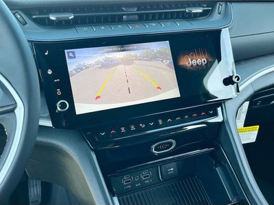 2026 Jeep Grand Cherokee - Photo 14