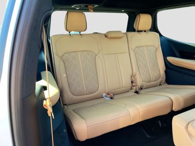 2026 Jeep Grand Wagoneer - Photo 29