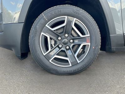 2026 Jeep Cherokee - Photo 28