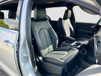 2026 Chrysler Voyager - Photo 27