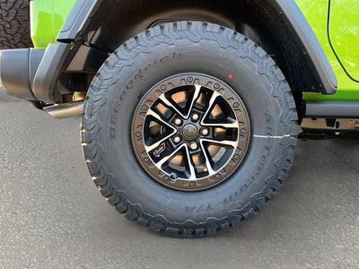 2026 Jeep Wrangler - Photo 28