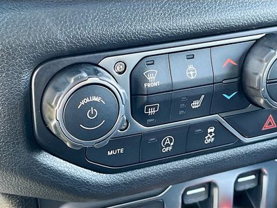 2026 Jeep Wrangler - Photo 19