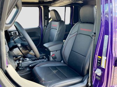 2026 Jeep Gladiator - Photo 21