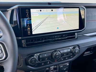 2026 Jeep Gladiator - Photo 13