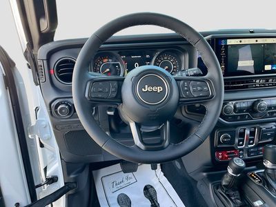 2026 Jeep Wrangler - Photo 22