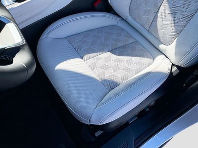 2026 Jeep Cherokee - Photo 20