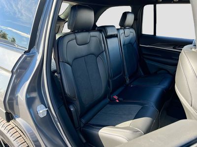 2026 Jeep Grand Cherokee - Photo 25