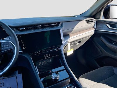 2026 Jeep Grand Cherokee - Photo 22