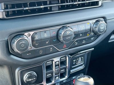 2026 Jeep Wrangler — photo 15 view