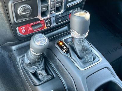 2026 Jeep Wrangler — photo 16 view