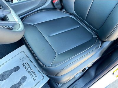2025 Jeep Grand Cherokee - Photo 19