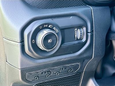 2026 Jeep Wrangler - Photo 10