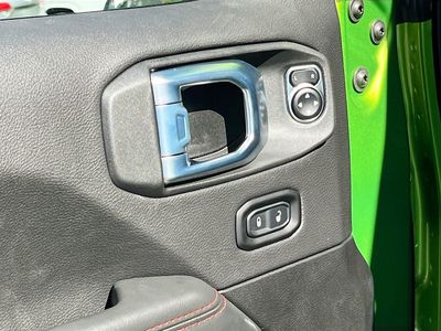 2026 Jeep Wrangler - Photo 18