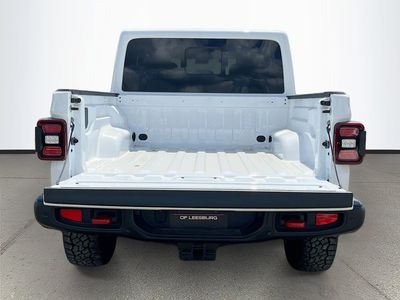 2026 Jeep Gladiator - Photo 25