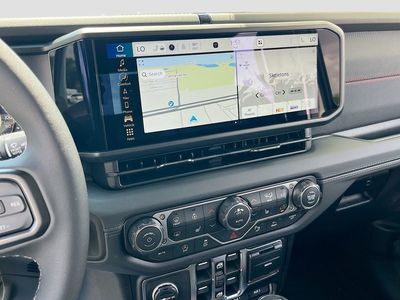 2026 Jeep Gladiator - Photo 15