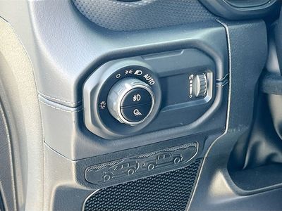 2026 Jeep Gladiator - Photo 10