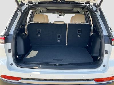 2026 Jeep Grand Cherokee — photo 27 view