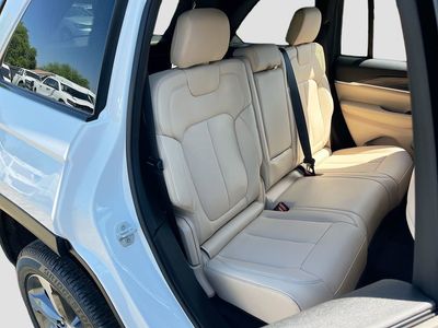 2026 Jeep Grand Cherokee — photo 28 view