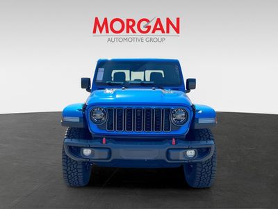 2026 Jeep Gladiator - Photo 2