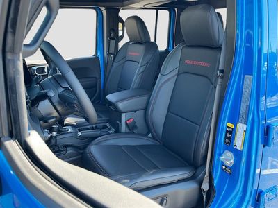 2026 Jeep Gladiator - Photo 21