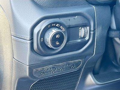 2026 Jeep Gladiator - Photo 10