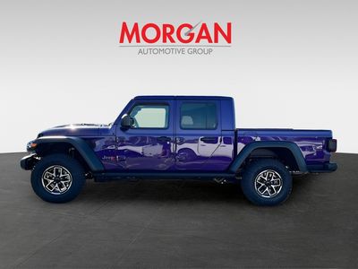 2026 Jeep Gladiator - Photo 4