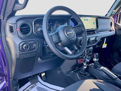2026 Jeep Gladiator - Photo 9