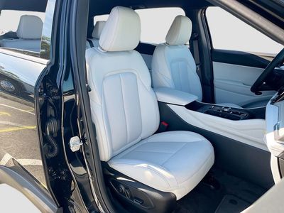 2026 Jeep Cherokee - Photo 26