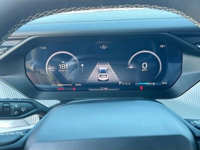 2026 Jeep Cherokee - Photo 12