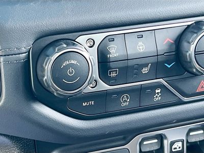 2026 Jeep Wrangler - Photo 20