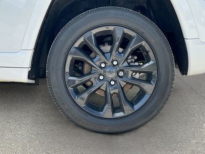 2026 Jeep Grand Cherokee - Photo 31