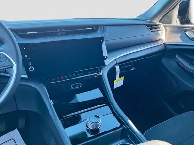 2026 Jeep Grand Cherokee - Photo 19
