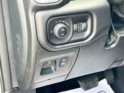 2026 Ram 1500 — photo 10 view