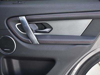 2023 Land Rover Discovery Sport - Photo 25
