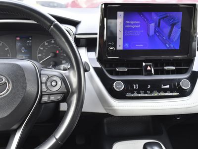 2023 Toyota Corolla Hatchback - Photo 11