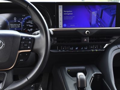 2023 Toyota Crown - Photo 11
