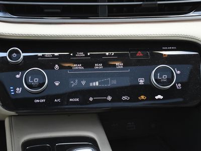 2023 INFINITI QX60 - Photo 17