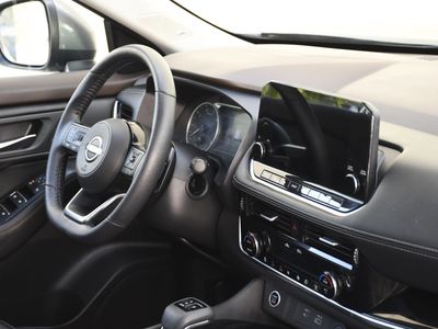 2023 Nissan Rogue - Photo 29
