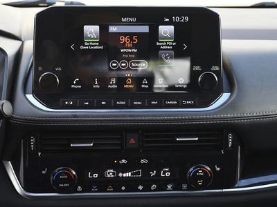 2023 Nissan Rogue - Photo 15