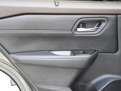 2023 Nissan Rogue - Photo 25