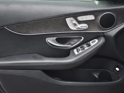 2020 Mercedes-Benz C-Class - Photo 23