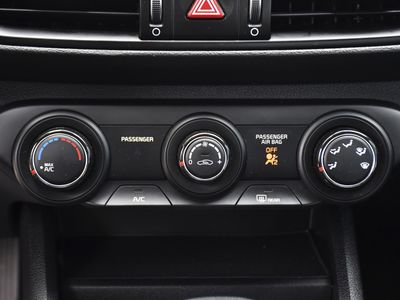 2024 Kia Forte - Photo 13