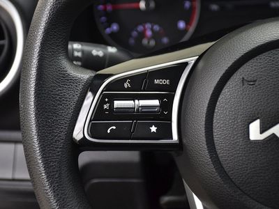 2024 Kia Forte - Photo 8