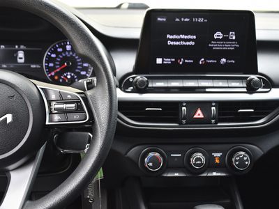 2024 Kia Forte - Photo 11