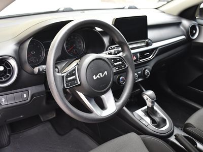 2024 Kia Forte - Photo 19