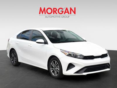 2024 Kia Forte - Photo 3